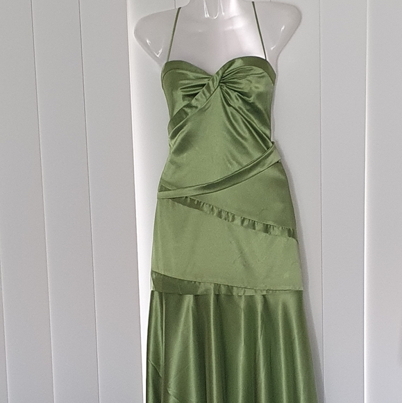 Beautiful green evening dress, George size 10 - Picture 2 of 5
